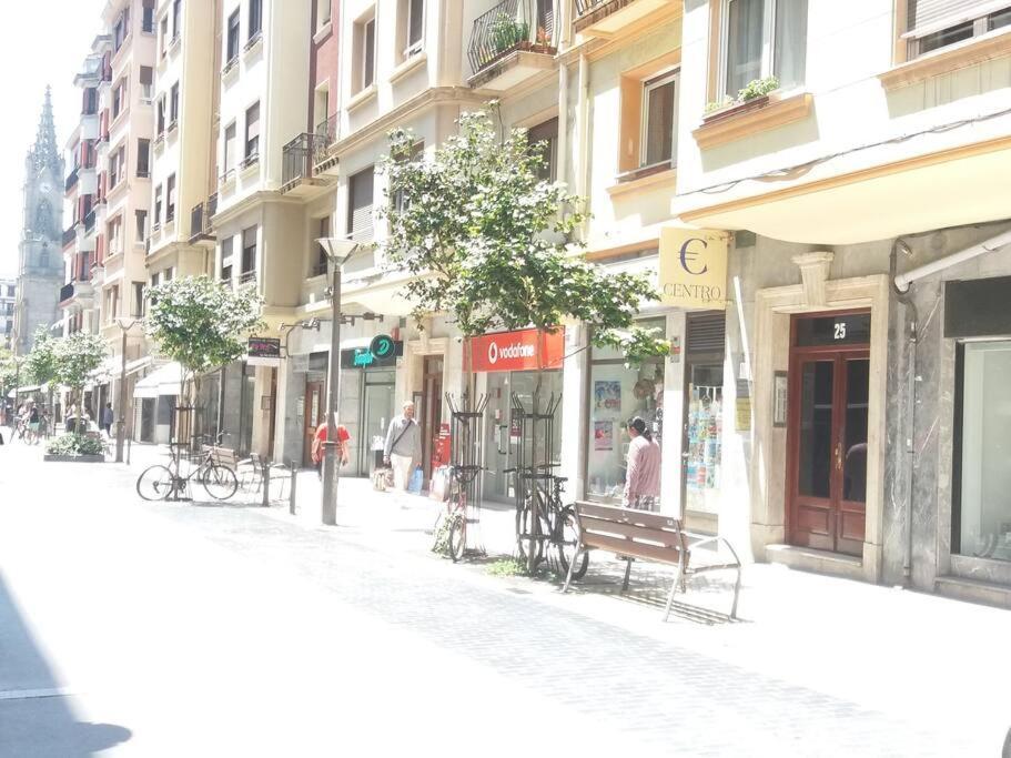 Junto A La Playa De Gros Ess02373 Apartment San Sebastian